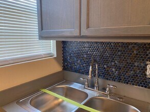 528 Wilcox Ave in San Antonio, TX - Building Photo - Building Photo