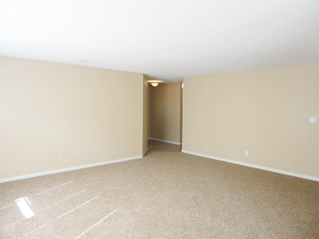 6725 W Philadelphia Dr in McCordsville, IN - Building Photo - Building Photo
