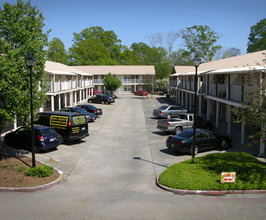 Mark II Apartments in Hattiesburg, MS - Foto de edificio - Building Photo