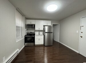 2690 John F Kennedy Blvd, Unit 12 in Jersey City, NJ - Building Photo - Building Photo