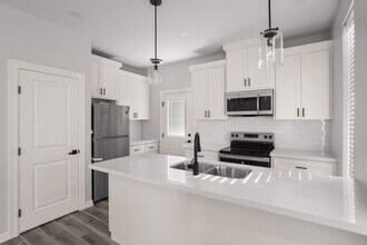 408 N Onyx Ave in Edinburg, TX - Building Photo - Building Photo