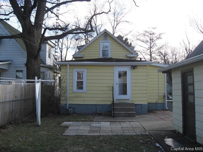 2257 S 10th St in Springfield, IL - Building Photo - Building Photo