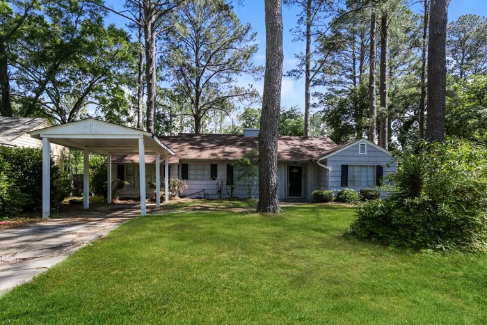 216 Cedarhurst Dr in Jackson, MS - Building Photo