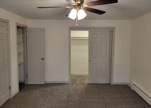 413 Prairie Rd in Colorado Springs, CO - Building Photo - Building Photo