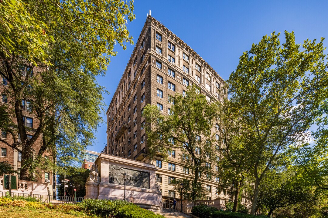 Wendolyn Apartments in New York, NY - Building Photo
