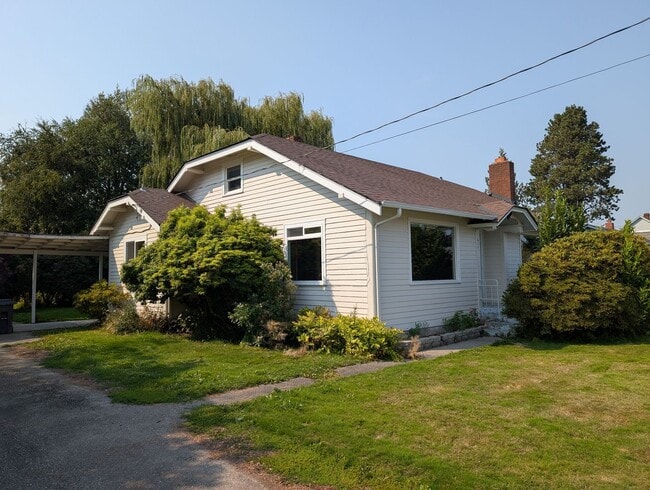 property at 1637 Cleveland Ave