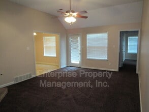 9740 Riggin Dr in Arlington, TN - Building Photo - Building Photo