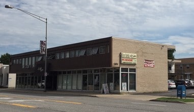 217-231 S Arlington Heights Rd in Arlington Heights, IL - Building Photo - Building Photo