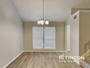 1378 Southridge Dr in Lancaster, TX - Building Photo - Building Photo