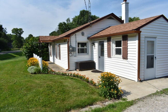12790 Dennison Rd in Milan, MI - Building Photo - Building Photo