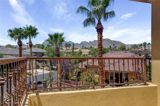 property at 1920 Redbird Crest Ln