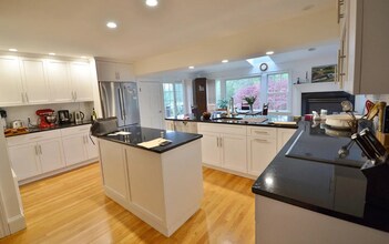 45 Wellesley Rd in Belmont, MA - Building Photo - Building Photo