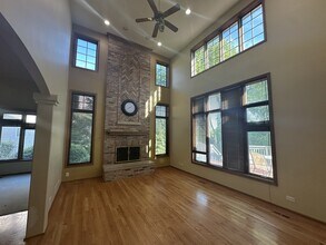 1134 S Hiddenbrook Trail in Palatine, IL - Building Photo - Building Photo