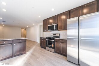 3895 Riley Rose Ave in Las Vegas, NV - Foto de edificio - Building Photo