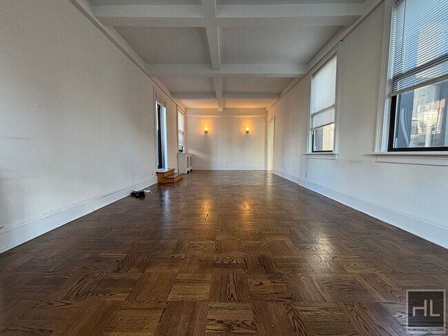 WEST 68 STREET, Unit PHE in New York, NY - Foto de edificio - Building Photo