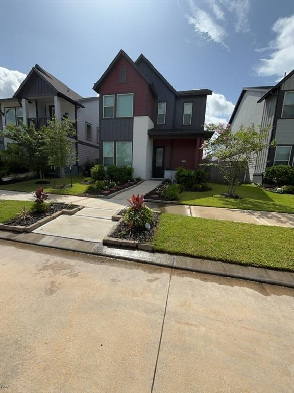 property at 1542 Park Path Dr