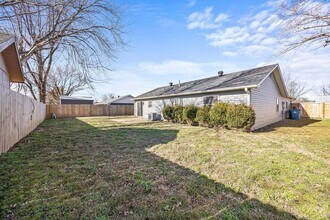 2607 NE Walker St in Bentonville, AR - Building Photo - Building Photo