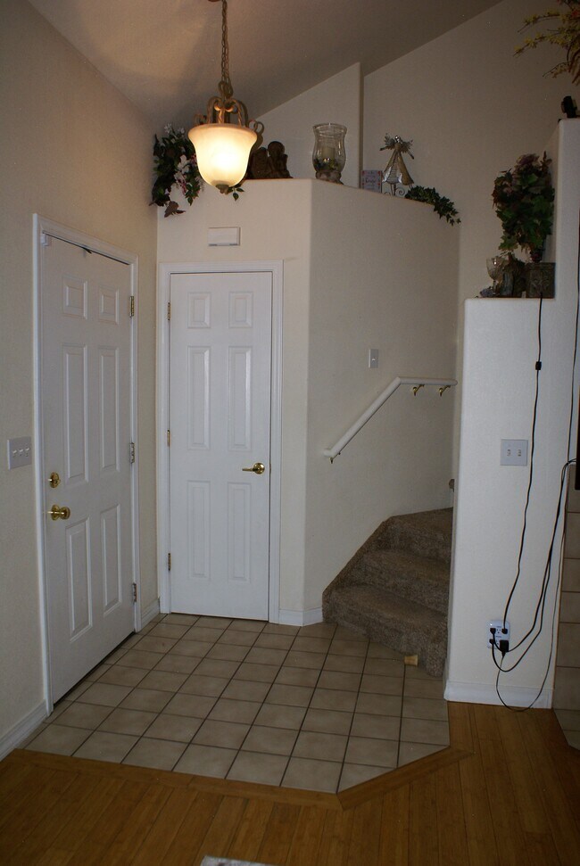 3245 Chestnut Glen Ln in Colorado Springs, CO - Building Photo - Building Photo