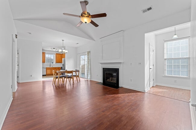 property at 4 Maravista Ave