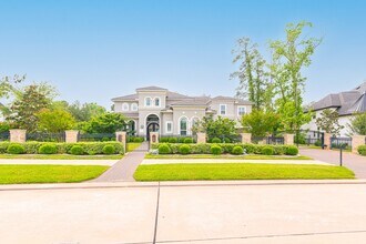 7 Blairs Way in Tomball, TX - Building Photo - Building Photo