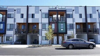 4201 S Holden St in Seattle, WA - Building Photo