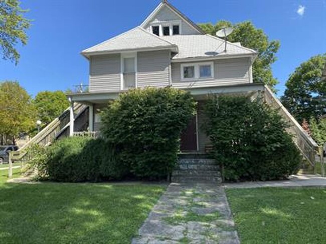 property at 512 W University Ave