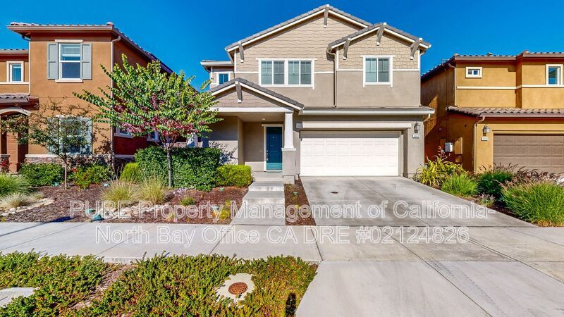 5562 Kennedy Pl in Cotati, CA - Building Photo