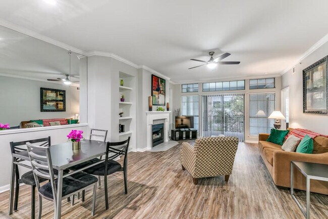 3530 Travis St in Dallas, TX - Building Photo - Building Photo