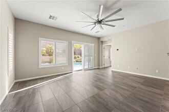 12 Via Dolcetto in Henderson, NV - Building Photo - Building Photo