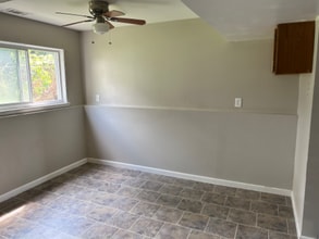 1398 E Juliah Ave in Flint, MI - Foto de edificio - Building Photo