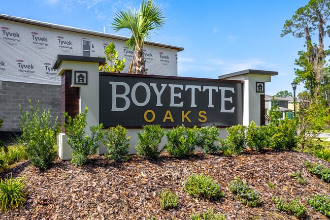 Boyette Oaks