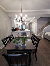 868 Washington St in Norwood, MA - Foto de edificio - Building Photo