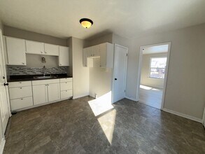 2301 Atwood Terrace in Columbus, OH - Building Photo - Building Photo