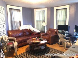 8 Eldora St, Unit 2 in Boston, MA - Building Photo