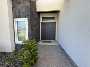 1504 Ocaso Dr in Laredo, TX - Building Photo - Building Photo