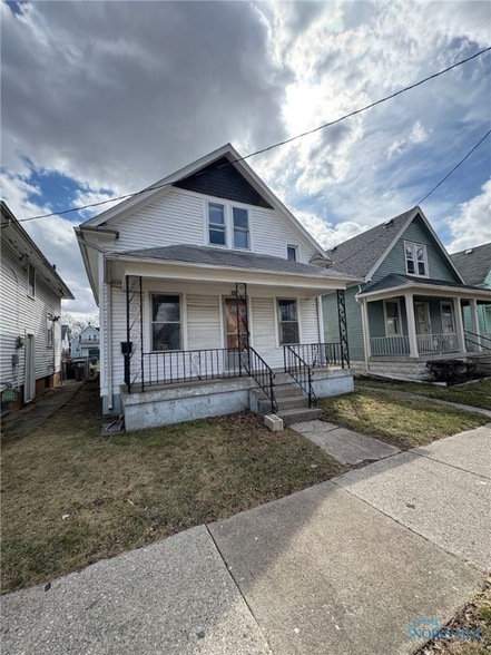 property at 432 Bronson Ave