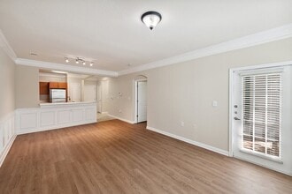 Westchester at the Pavilions in Waldorf, MD - Foto de edificio - Building Photo