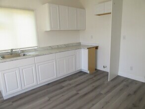 592 Willow Ave in Hayward, CA - Building Photo - Building Photo