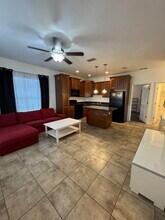 1979 Bloomington Ave in Tallahassee, FL - Building Photo - Building Photo