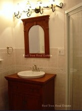 12 Verndale St, Unit 2 in Brookline, MA - Building Photo - Building Photo