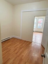 123 Highland Ave, Unit 1st Floor in Newark, NJ - Foto de edificio - Building Photo