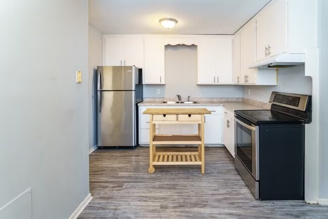 1709 N 26th Ave in Minneapolis, MN - Building Photo - Building Photo