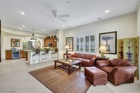 2830 Tiburon Blvd E in Naples, FL - Building Photo - Building Photo