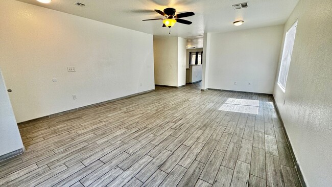 5310 Joshua Jose St in North Las Vegas, NV - Building Photo - Building Photo