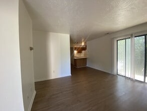 6408 Starbrook Dr in Fayetteville, NC - Building Photo - Building Photo
