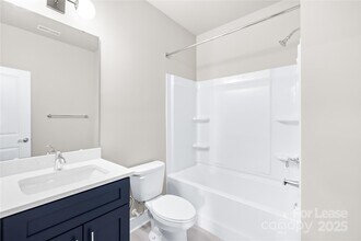 4124 Salient St in Charlotte, NC - Building Photo - Building Photo