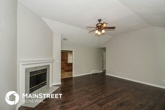 1086 Trappers Cove in Memphis, TN - Building Photo - Building Photo