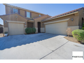 10247 W Golden Ln in Peoria, AZ - Building Photo - Building Photo