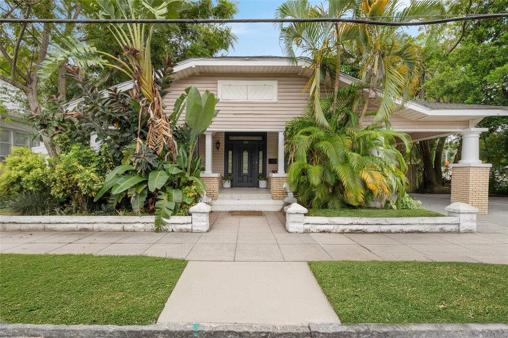 905 E 22nd Ave. in Tampa, FL - Building Photo