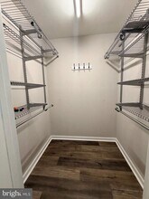 25754 Woodfield Rd in Damascus, MD - Building Photo - Building Photo